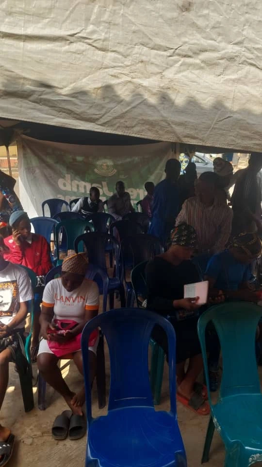 Community classroom educational orientation session