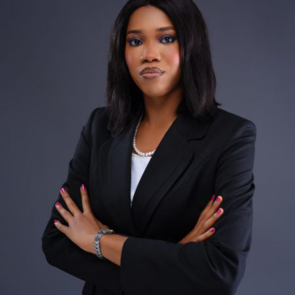 Jane Nwabuoku - Profissional Jurídica · Direito Comercial Internacional e Nacional | GLA Legal Practitioners